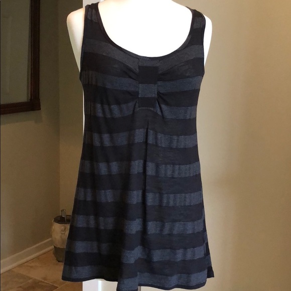 CAbi Tops - 😎CABI FLOAT TANK😍 NWOT